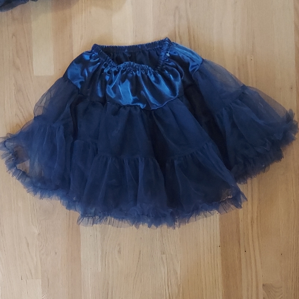 Two layer Navy Blue Tulle Petticoat Skirt - Picture 3 of 6